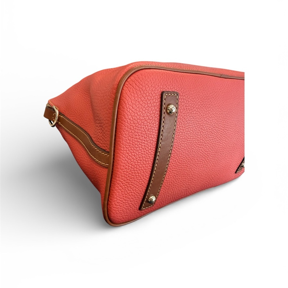 Dooney & Bourke large pebble grain dome satchel - Picture 5 of 7